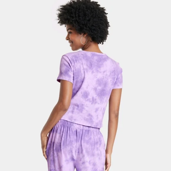 Women's Bratz Shasha Short Sleeve Graphic  T-Shirt - Lavender SM - Picture 2 of 5